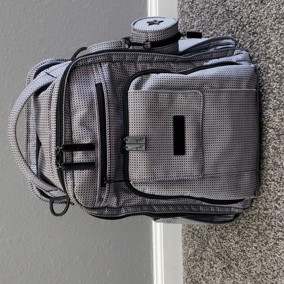 Ju-Ju-Be Handbags - Jujube be right back diaper backpack